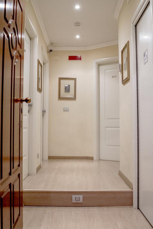 Booking House 3* Roma