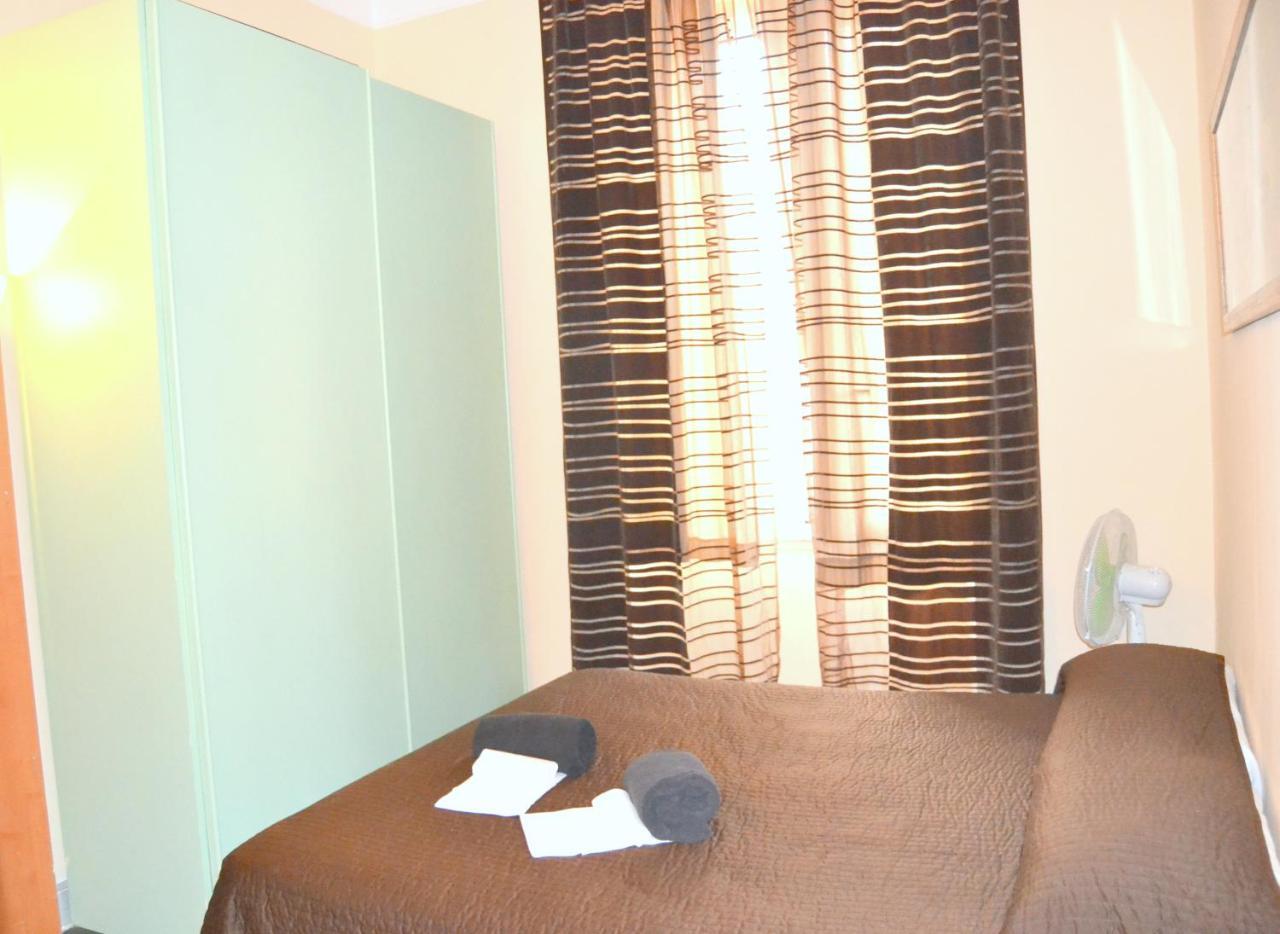 Booking House Acomodação com café da manhã  3*